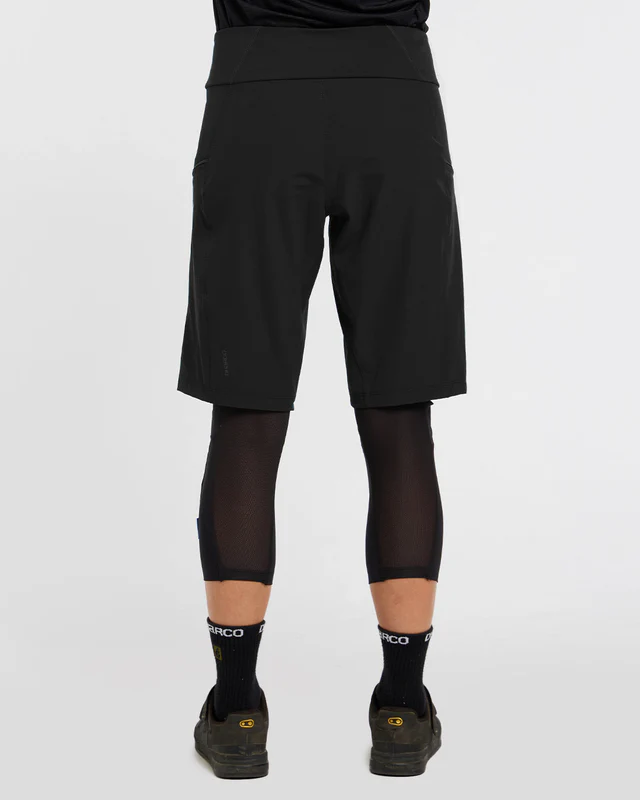 Womens Trail shorts | Black - Image 2